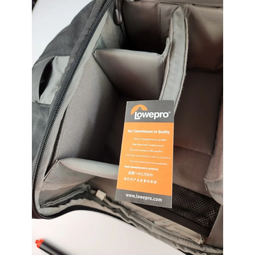 Lowepro SlingShot 300 Camera Sling Bag Backpack Padded Belt Shoulder Travel Case